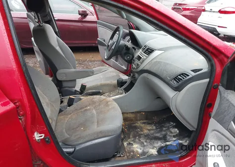 2014 Hyundai Accent Gls z USA, uszkodzony, nr VIN KMHCT4AE8EU737402